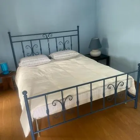 Apartment La Casetta Gialla