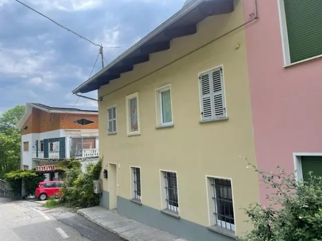 Apartman La Casetta Gialla *